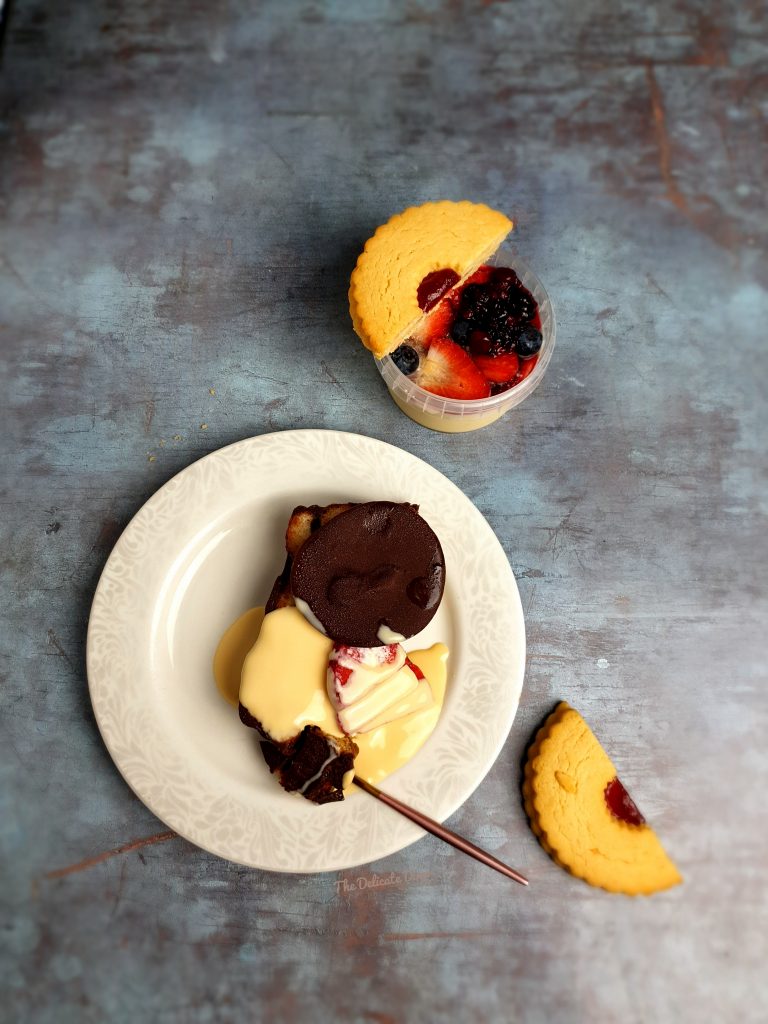Posh Nosh takeaway review from Goodies. The desserts, tiramisu and lemon posset