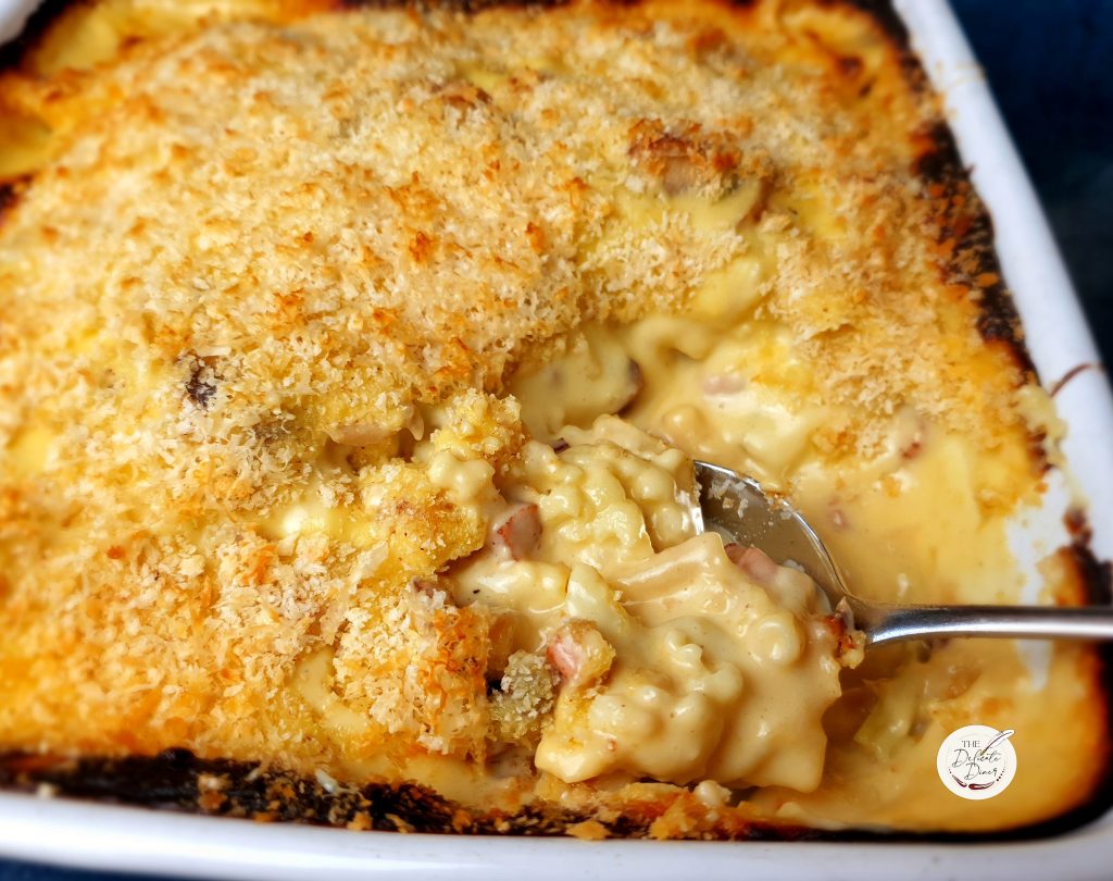 Cauliflower macaroni cheese