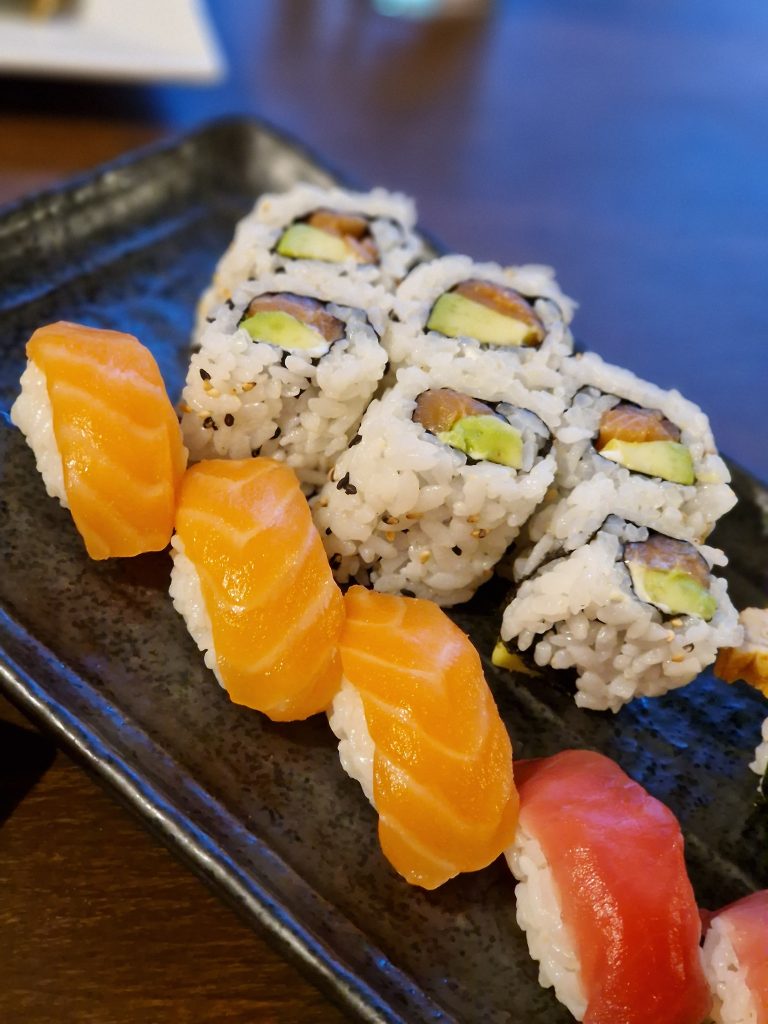 A close up of the salmon avocado sushi